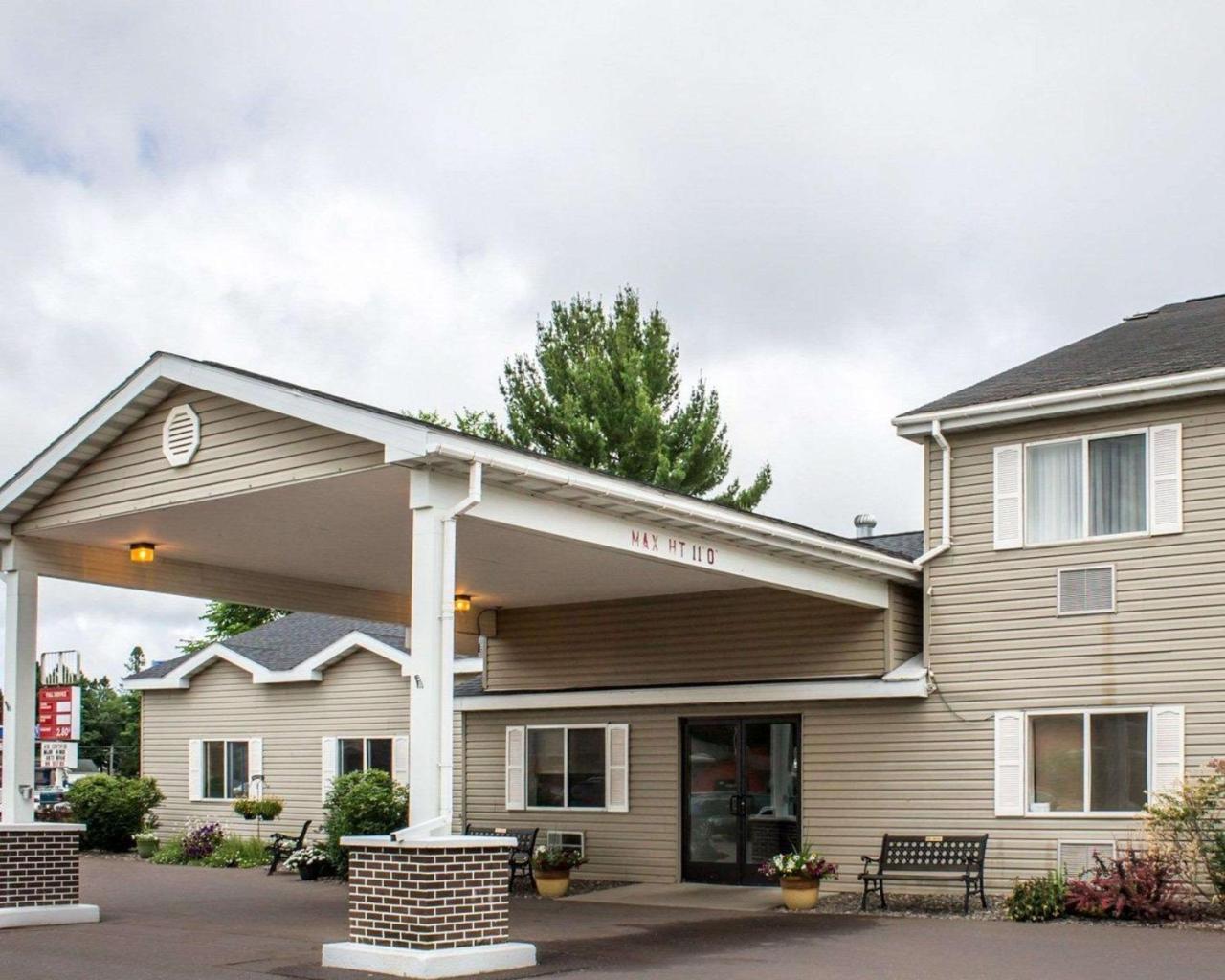 Quality Inn Ironwood Zewnętrze zdjęcie